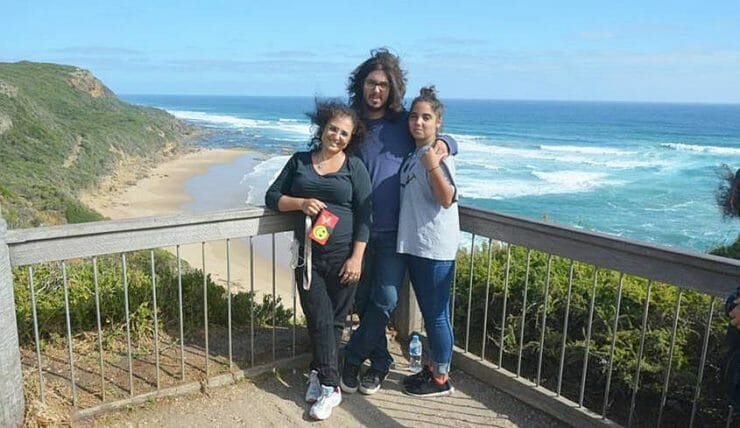 Ronit, Tsoof and Noff on the Great Ocean Road